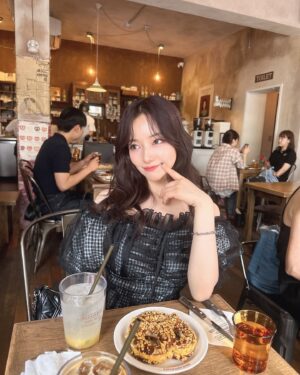 Murase Sae Instagram - #dailylook 7月ありがとう〜✌🏻今日乗り越えて、8月も楽しい作ろう〜😛🥨行ってきます〜🙃