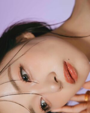 Murase Sae Instagram - #dailylook
Ray9月号発売中です😛💕
色んなメイクのポイントを紹介してるよっ👌🏻 #Ray #メイク