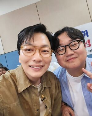 Na Sun-uk Instagram - 7월 고생햇드아🙏 휴가 좀 가보자..