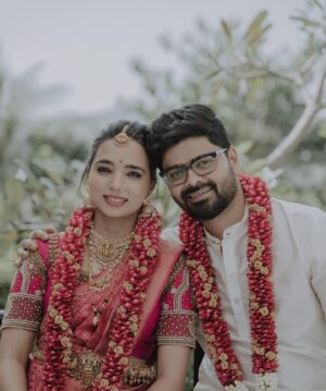 Nagabhushana N S Instagram - ಇನ್ನು ಬಾಳ 'ಪೂಜೆ'ಗೆ ಒಲವೇ 'ಭೂಷಣ' ♥️ 
#ಪೂಜಾಭೂಷಣಕಲ್ಯಾಣ #PoojaBhushana 

Photography : @pannastudio_ 
Make-up : @ganesh_makeover 
Stylist : @itmeshachinaheggar