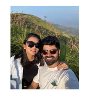 Nagabhushana N S Instagram - Happy birthday ಪೂ ♥️
ನನ್ನೊಲವಿನ ಹೂ 🌻
@poojaprakashbhasme