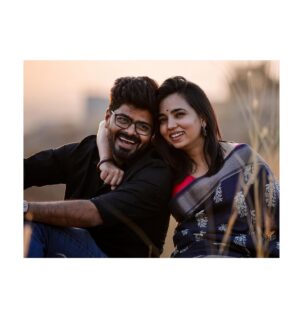 Nagabhushana N S Instagram - Happy birthday ಪೂ ♥️
ನನ್ನೊಲವಿನ ಹೂ 🌻
@poojaprakashbhasme