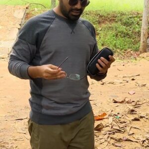 Nagabhushana N S Instagram - This is called back to reality 😎🤓🥸
#ಚಷ್ಮಾ ಗೆಳೆಯರ ಬಳಗ 😎