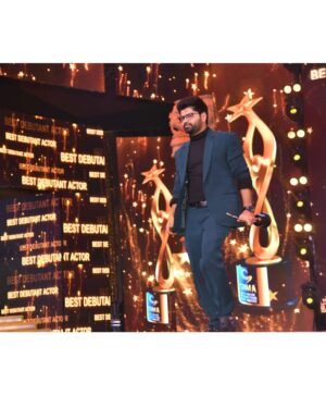 Nagabhushana N S Instagram - ನಾನು, ಗೆಳೆಯರು ❤
#siima2022
Stylist : My fav @itmeshachinaheggar