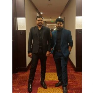 Nagabhushana N S Instagram - ನಾನು, ಗೆಳೆಯರು ❤
#siima2022
Stylist : My fav @itmeshachinaheggar