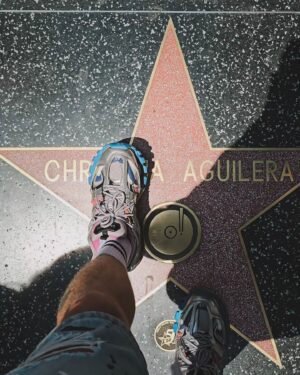 Naglis Bierancas Instagram - Nusifotkinau su žvaigžde, my life is complete ⭐️
@xtina 🫰🏻🫰🏻🫰🏻
#losangeles #walkoffame