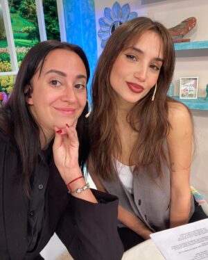 Naiara Awada Instagram - Chicos Ventura awada es la nueva fórmula @facuventura7 el futuro del panelissmo jajajaj que lindo hoy ser tu panelista @yuyitogonzalezok ! @ciudad_magazine @empezareldiaoki @farfuworld que año maravilloso ! 
Look by @kremia.moda