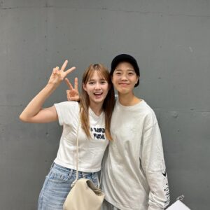 Nam Bo-ra Instagram - 오랜만에 언니를 봐서 반가운 마음에 와락 안아버렸다!😆😆😆😆