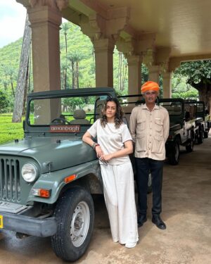 Namrata Shirodkar Instagram - Rajasthan Retreat💛🌞 #Part1