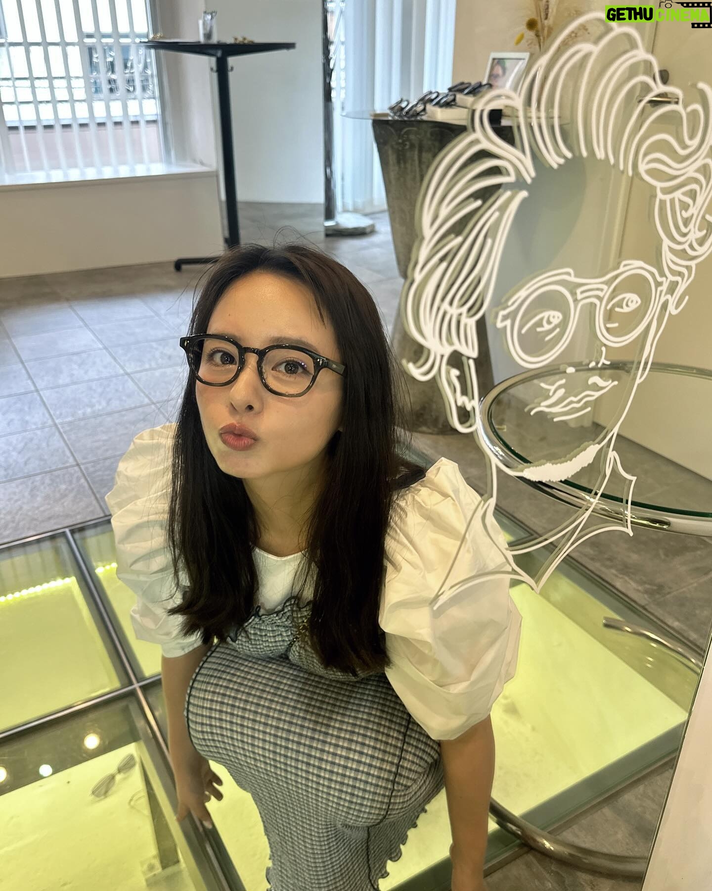Nana Yamada - 5.8K Likes - 天才めがね🥹👓
写真撮っても反射しないのすごくない...🥺?
久しぶりにすずとお出かけしました💃♡