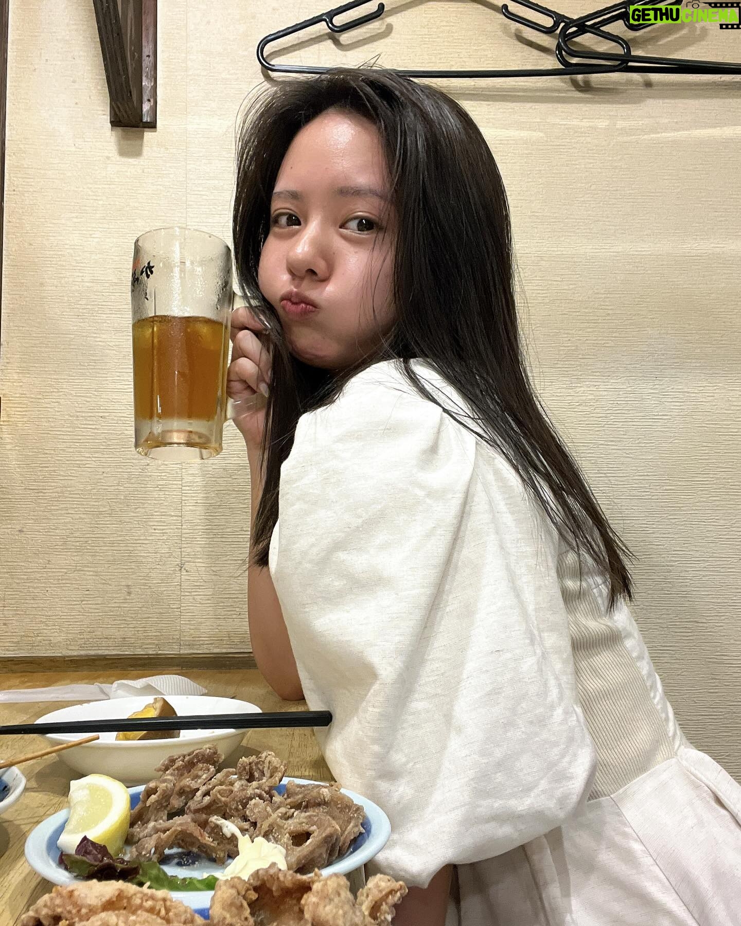Nana Yamada - 9.4K Likes - ずっとこの歌聴いてる🥲🎧すき。
今日はお家のお掃除して、打ち合わせして、
ゆきこまをトリミングに連れてってお仕事して、
夜ご飯は作るのお休みしてさくっと1杯だけお酒のんで、
お家でYouTubeみて推し活してパワーチャージして
これからまたお家でお仕事がんばる1日です☺️♡
がんばるぞ〜〜☺️🍃