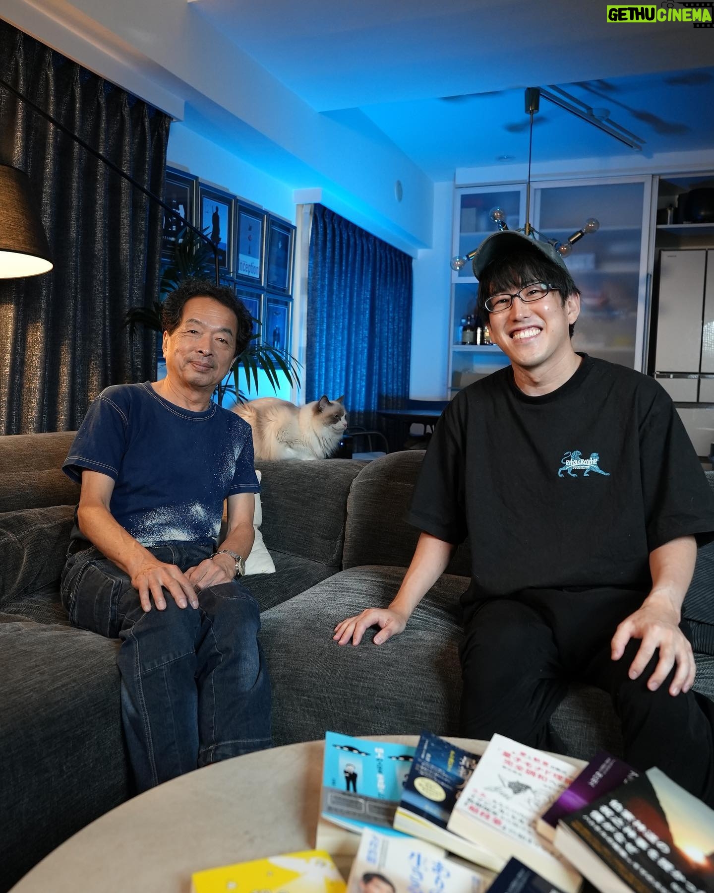 Naokiman - 4.1K Likes - 理論物理学者の保江邦夫さんと対談しましたー!!
本当にユーモアがあってとんでもない知識の持ち主で3時間以上の対談になりました!
もうすぐ、オンラインサロンの方で投稿が始まり、後ほどYouTubeでダイジェスト版を配信します!お楽しみに!