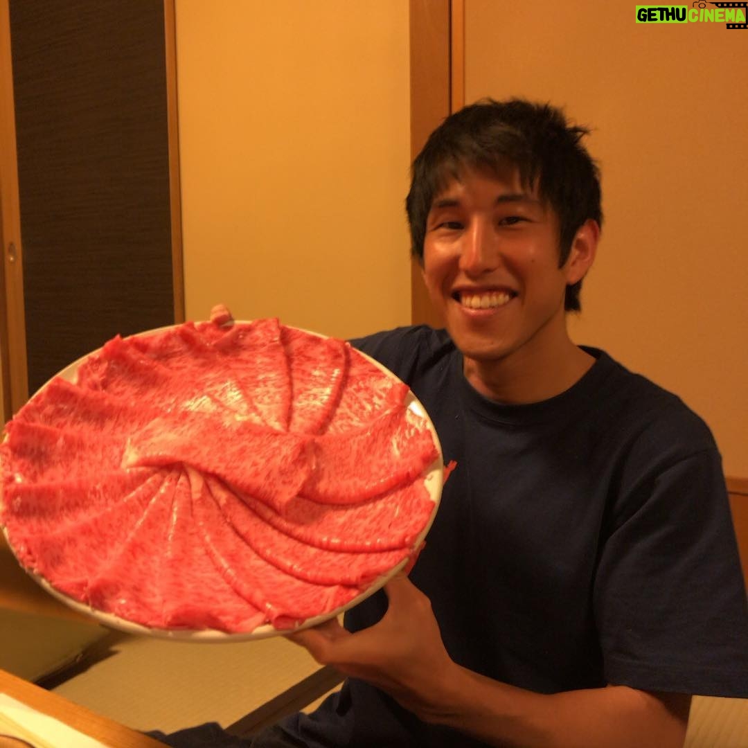 Naokiman - 6.2K Likes - みんなええやろ
#肉
#しゃぶしゃぶ