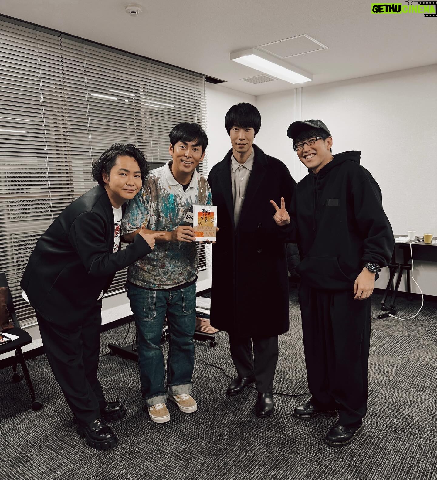 Naokiman - 5.6K Likes - 本日放送の『何するKAT-TUN』に出演してます!!
テレビなのに都市伝説最強メンツで出演しているので気になる方はチェックしてみてください〜!