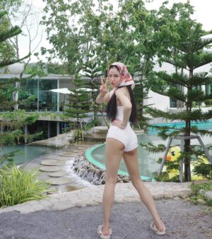 Napapa Tantrakul Instagram - ฉันชอบน้ำตก ❤️
#มันสดชื่นอะ