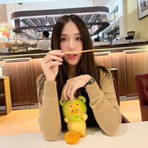 Narilya Gulmongkolpech Instagram - 🐤 🐸=🐰