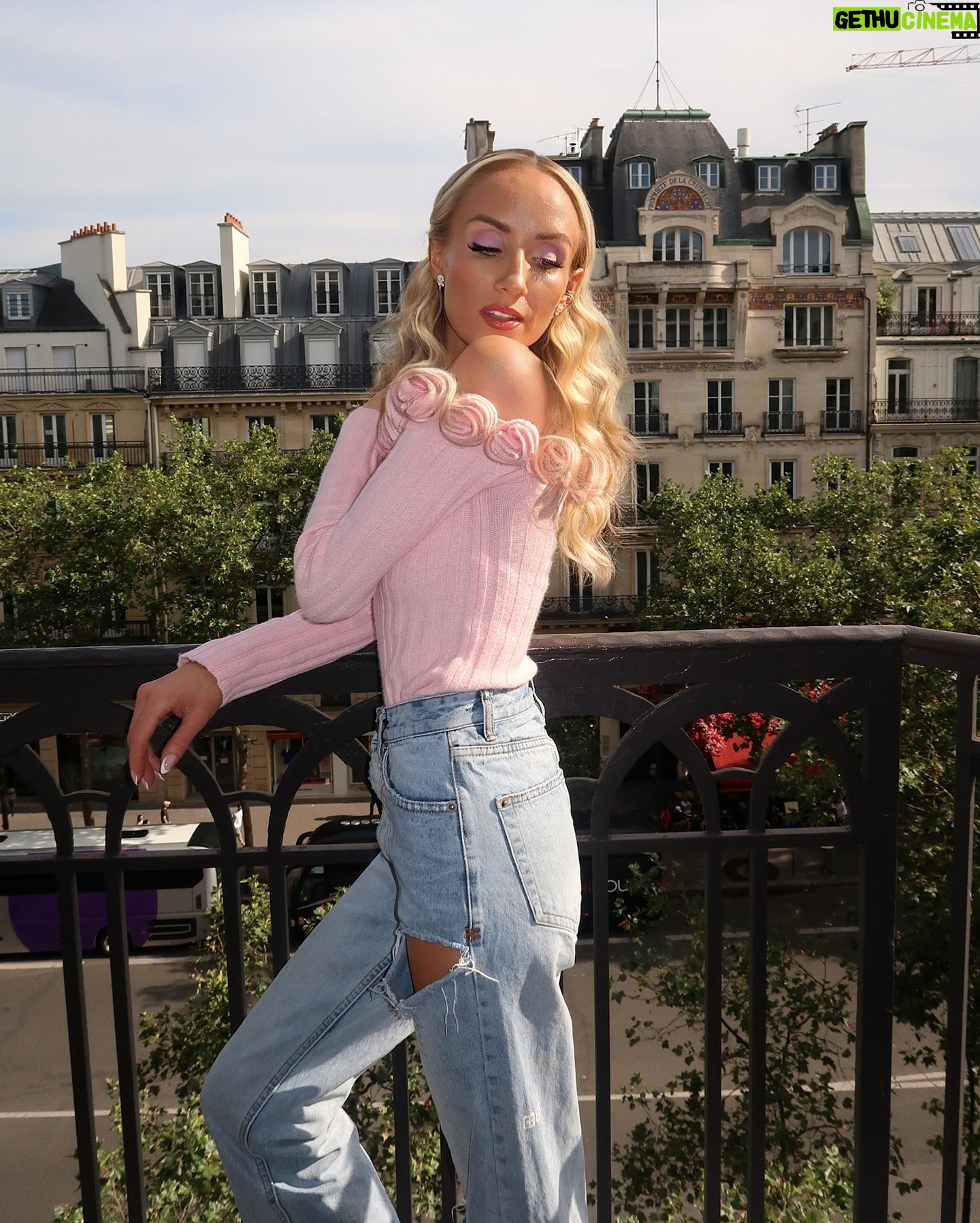 Nastia Liukin - 16.4K Likes - Unpublished Parisian moments — missing it so much 🥹 but luckily for all of us we get to witness MORE incredible stories and performances because the @paralympics START NEXT WEEK!