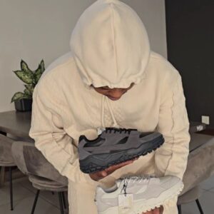 Nasty C Instagram - @ellesse y'all did something here!! THANKS FOR THE GOODIE PACK! #LSR #ellesseLSR