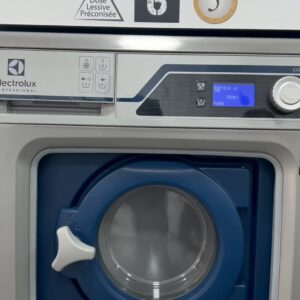 Nat Kitcharit Instagram - m mme ddoing laundrjejggsgy