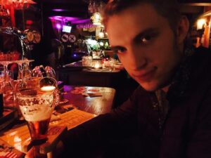 Nat Zang Instagram - Kwaking Dead.🍺