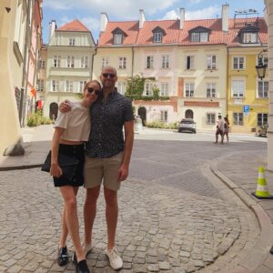 Natalie Lecznar Instagram - WARSAW: You were so vibrant and beautiful. It was our first trip to Poland and so special to get the chance to walk the city streets and connect with some of our Lecznar roots. Dziękuję bardzo! 🇵🇱