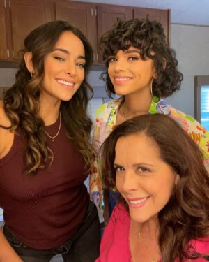 Natalie Martinez Instagram - Rollin’ rollin’ rollin’ 🎬

#BadMonkey Streaming now on @AppleTV 