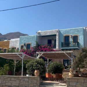 Natasa Exintaveloni Instagram - Αν είσαι καλός, να πας στην νότια Κρήτη και να μείνεις στον Κερατόκαμπο.
Αν είσαι κακός μην πας, δε θα σ’ αρέσει.
❤️