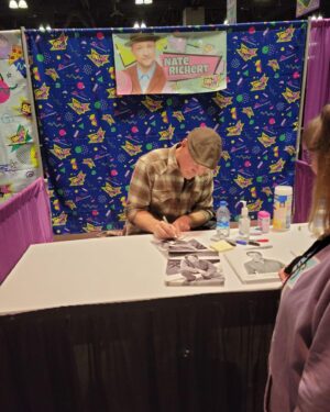 Nate Richert Instagram - #90’sCon day 1 in Hartford, Connecticut! @thats4ent #sabrinatheteenagewitch