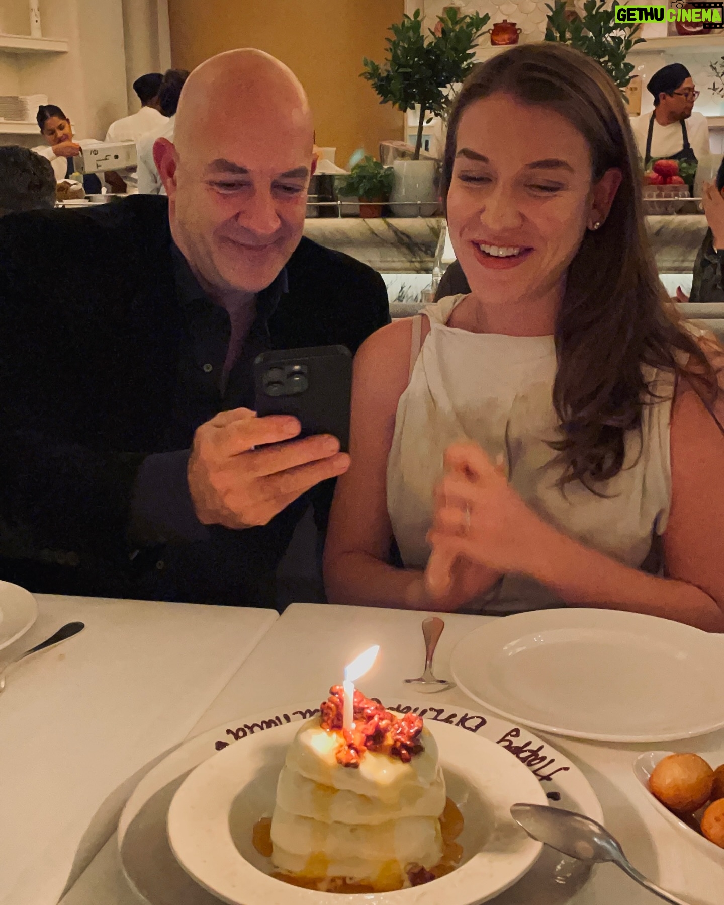 Nathalia Ramos - 2.4K Likes - A few things sweeter than cake 🎂