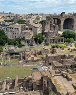 Nathalia Ramos Instagram - Love, life, work, and other eternal things 💫
#rome #theeternalcity #vasterthanempires