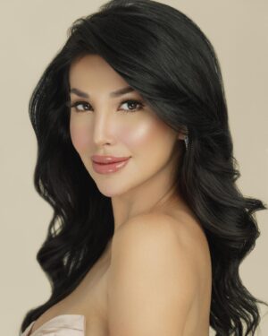 Nathalie Hart Instagram - Unbothered