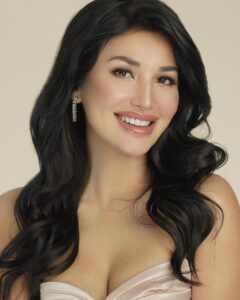 Actress Nathalie Hart HD Instagram Photos and Wallpapers July 2024