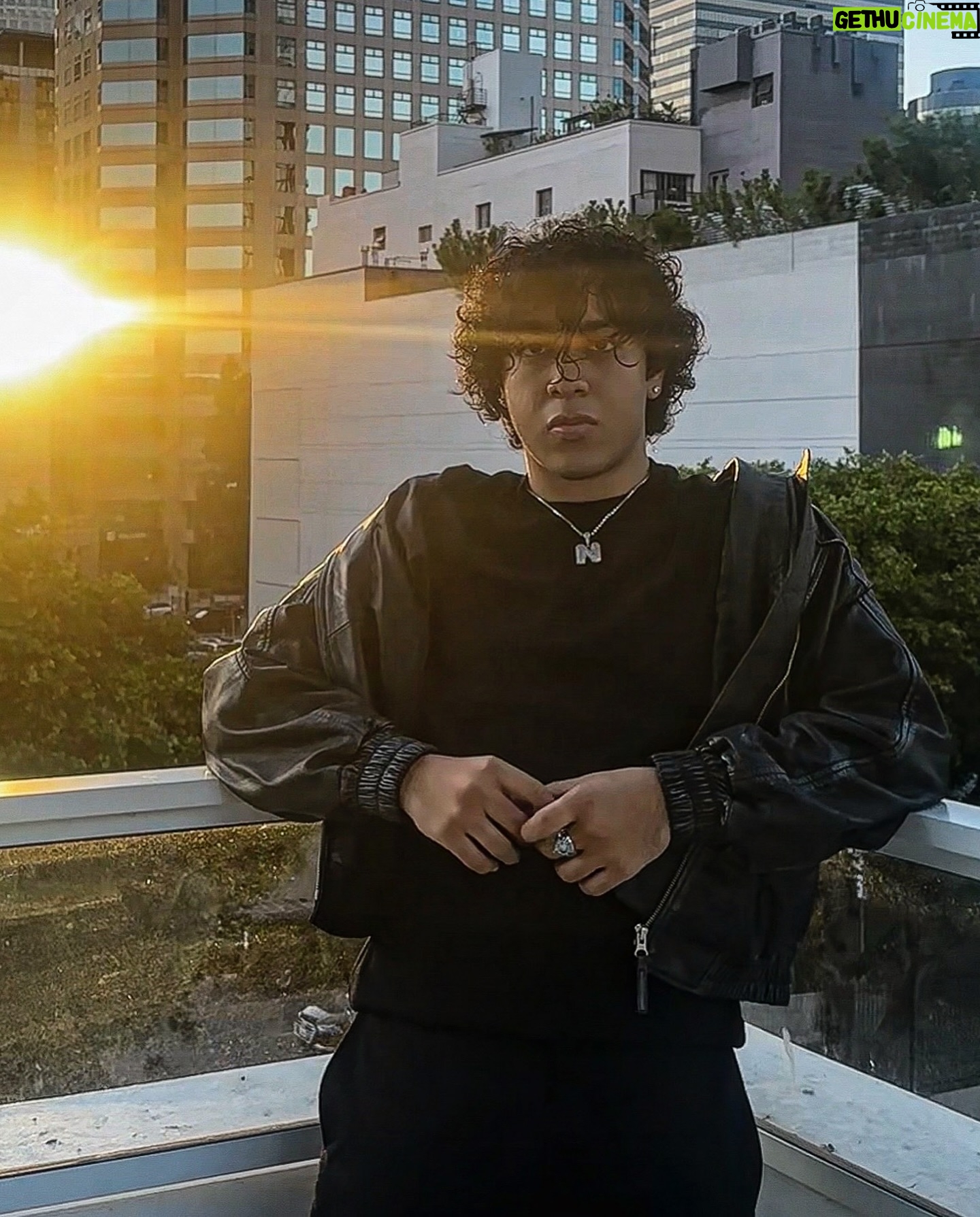 Nathan Arenas - 6.4K Likes - someone told me i should show my face more