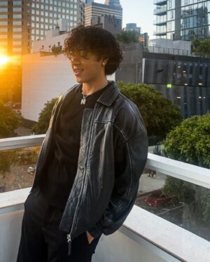 Nathan Arenas Instagram - someone told me i should show my face more