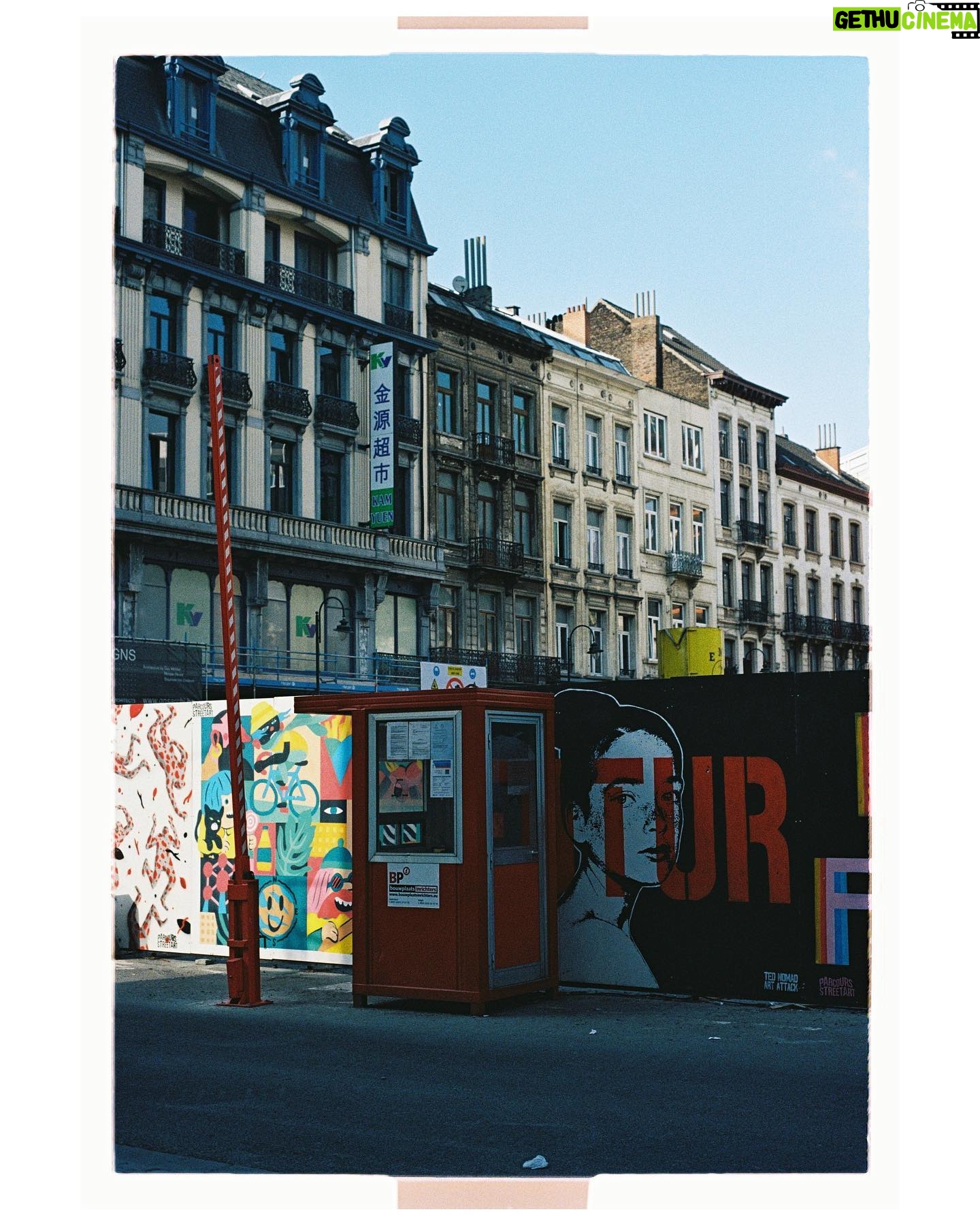 Nathan Naenen - 7.5K Likes - BXL in kleur #35mm