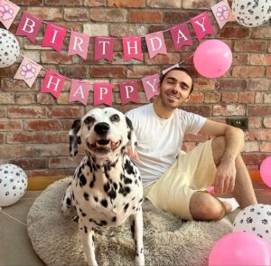 Nathan Sykes Instagram - Can’t believe our girl is 11 today ❤️