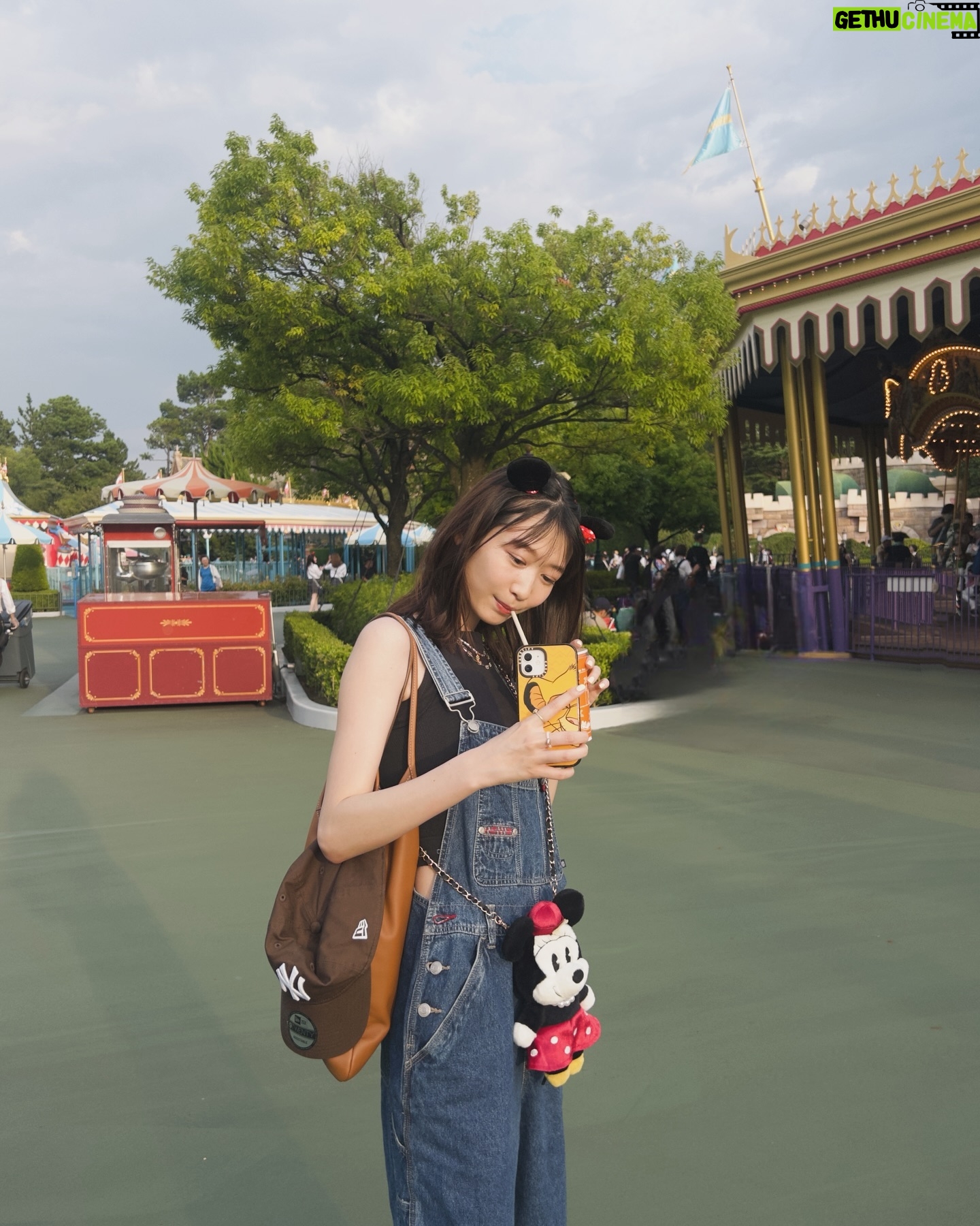 Natsumi Okamoto - 16K Likes - 夏ディズニー!!!あついけど!だいすき!
休憩ばっかりだけど!!!さいこう!!🎠♥️