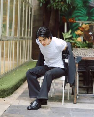 Nattapol Diloknawarit Instagram - For those who love me - Thank you -