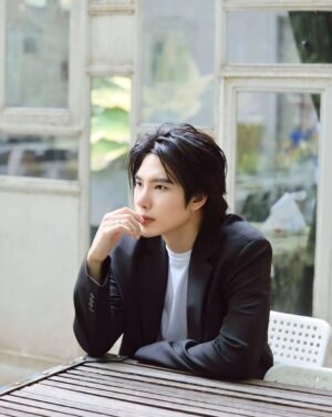 Nattapol Diloknawarit Instagram - For those who love me - Thank you -