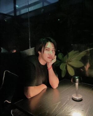 Nattapol Diloknawarit Instagram - " Enchanted Dining Experience "

จะมีสักกี่ครั้งที่ได้นั่งทานข้าวพร้อมชมหิ่งห้อยนับร้อยไปพร้อมกัน

ธีม - มณี มีนา

 @wanghinghoi