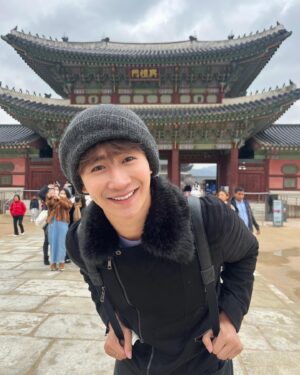 Natthapat Meesuk Instagram - 🖤
