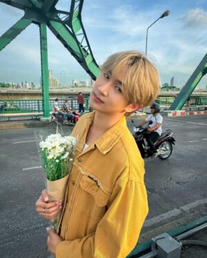 Natthapat Meesuk Instagram - 🌷🌷