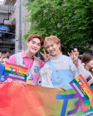 Natthapat Meesuk Instagram - 🌈🌈