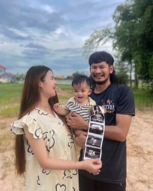 Natthawut Saenyabut Instagram - แฮปปี้เบิร์ดเดย์ 27 ปี 🎂
ของขวัญที่ดีที่สุดสำหรับผมในปีนี้คือ 3   1 = 🤍