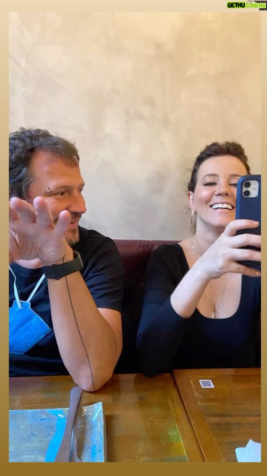 Natuza Nery - 6.7K Likes - Meu irmão, meu amigo, meu protetor, meu parceiro de 5a série. Te amo. Seja sempre muito feliz.