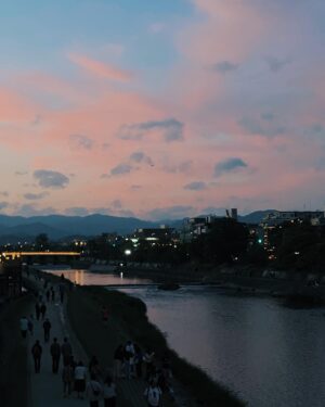 Nawapol Thamrongrattanarit Instagram - river runs through it . / kamo river #kyoto