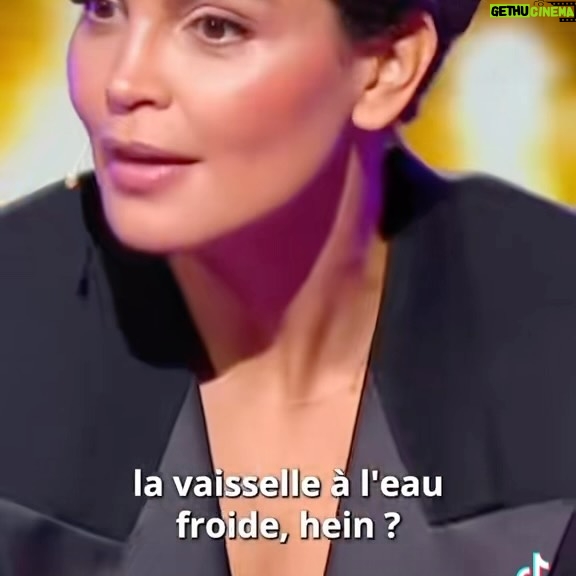 Nawell Madani - 29.4K Likes - À PARIS LE 1 et 2 novembre au Dôme et en tournée en France, Belgique, Suisse, Canada…
Lien dans la bio.
Si tu veux qu’on passe chez toi, indique ta ville en commentaire 🙏🏽