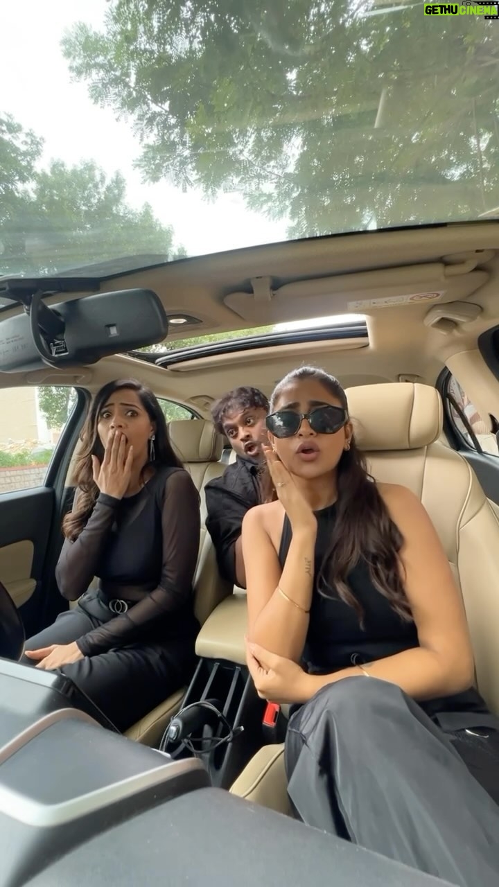 Actress Nayani Pavani HD Instagram Photos and Wallpapers August 2024