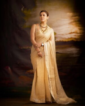 Nayanthara Instagram - The gold charm ✨💛💛

#anantradhikawedding

Styled by @anuvardhan 
@neela_by_anuvardhan 
@tejasnerurkarr 📸