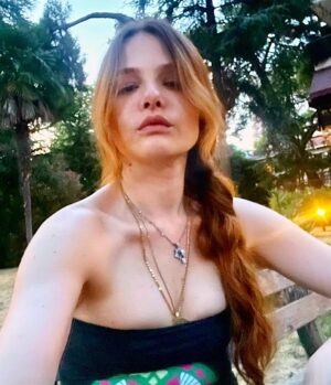 Naz Elmas Instagram - 